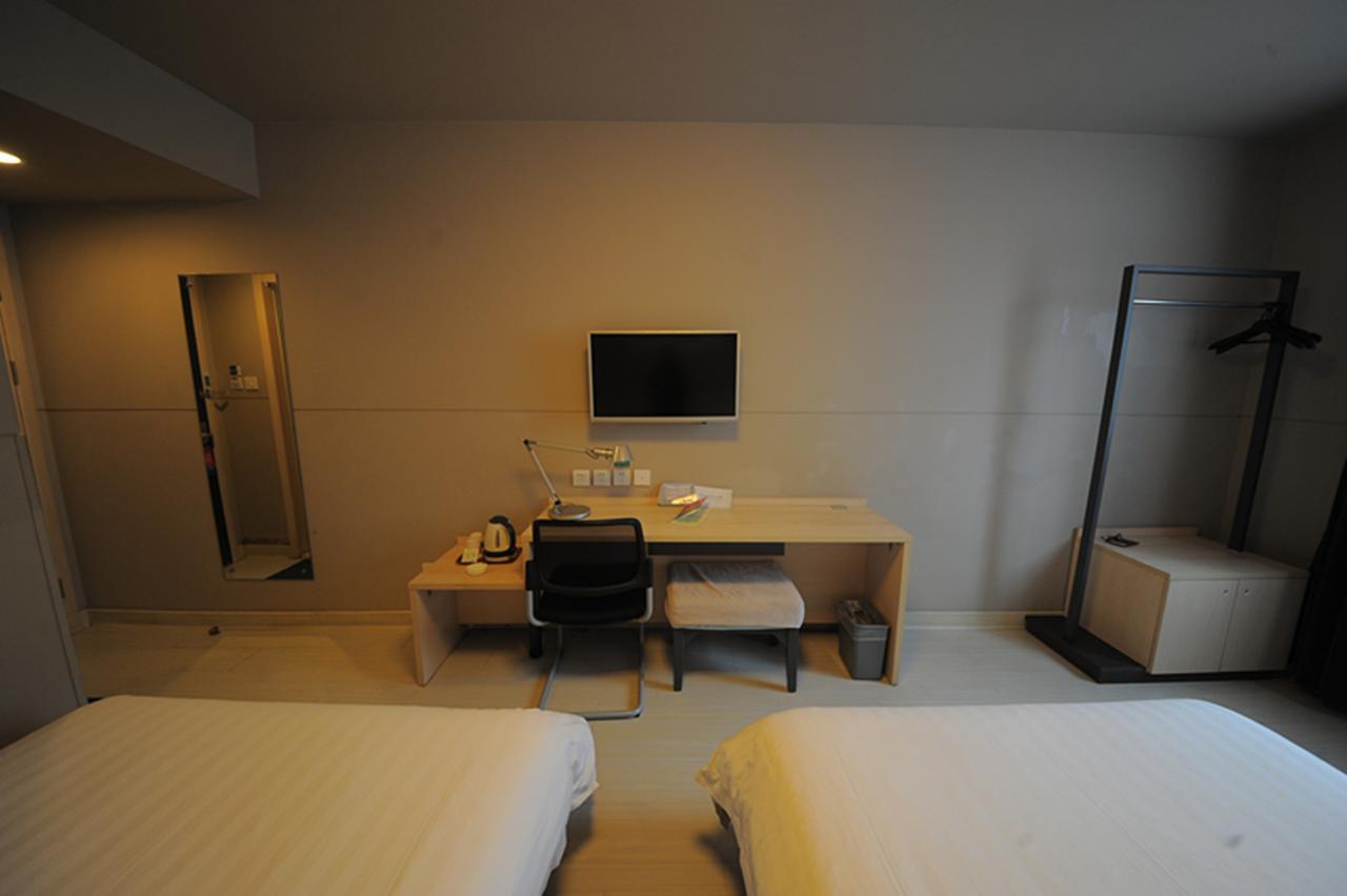 Jinjiang Inn Chengdu Chunxi Road Taiguli Hotel 外观 照片